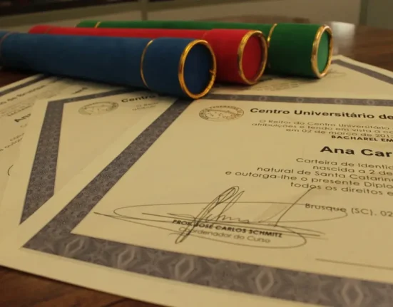 diplomas original